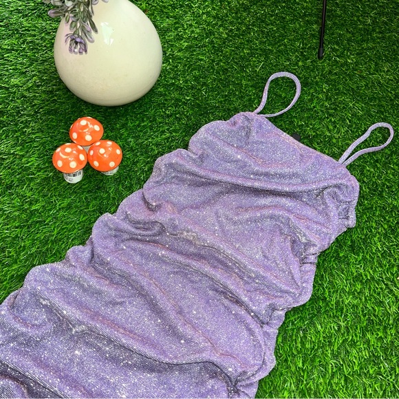 H&M shimmery bodycon party wear - Picture 3 of 8